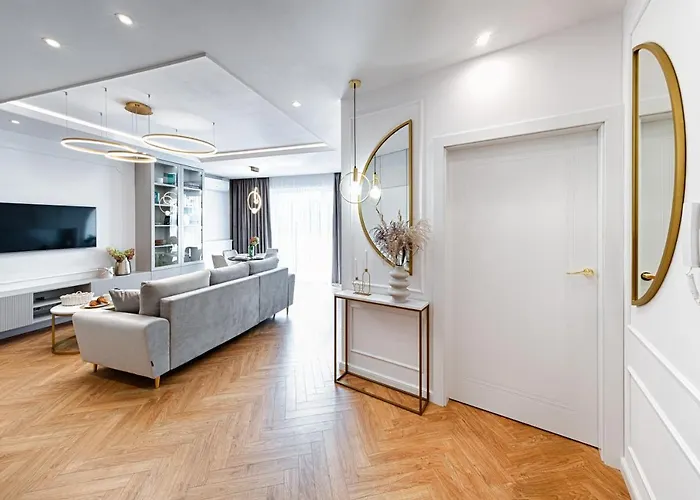 Wyjatkowy Taupe W Centrum Lodzi