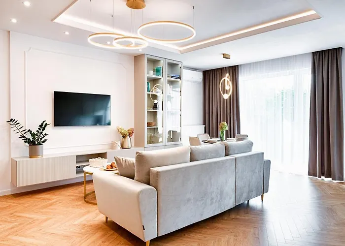 Wyjatkowy Taupe W Centrum Lodzi *